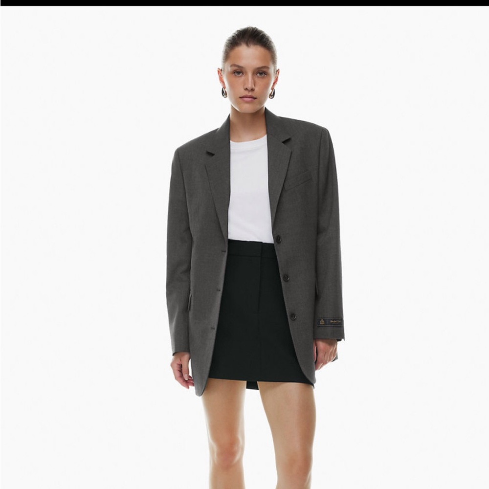 NWT Aritzia Babaton Gray Blazer